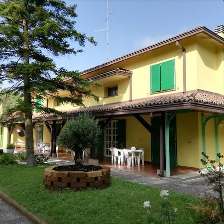 B&B Villa Dei Cigni Reali Carpi Exterior foto